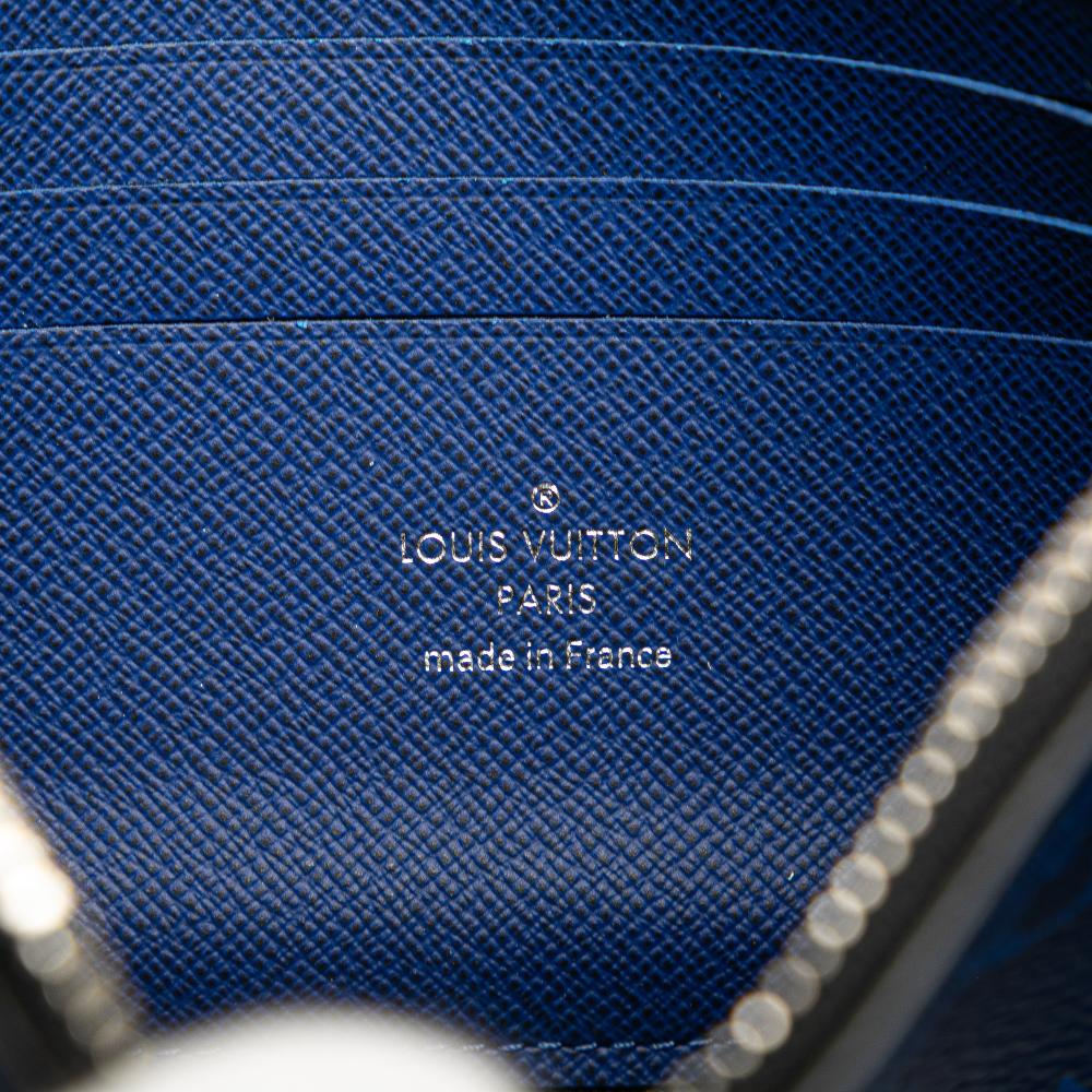 Louis Vuitton AB Louis Vuitton Blue Monogram Canvas Canvas Monogram Taigarama Pochette Discovery PM France