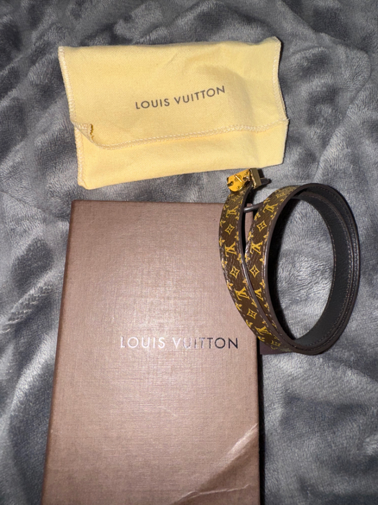 Louis Vuitton S-lock double turn