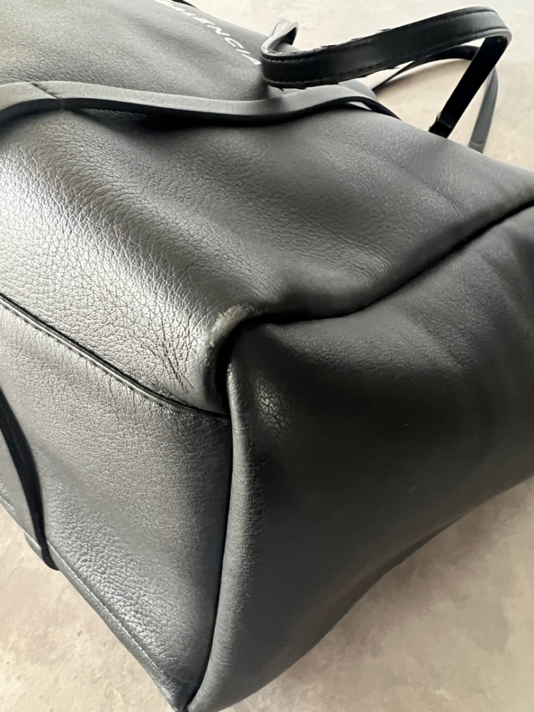 Balenciaga Everyday cabas