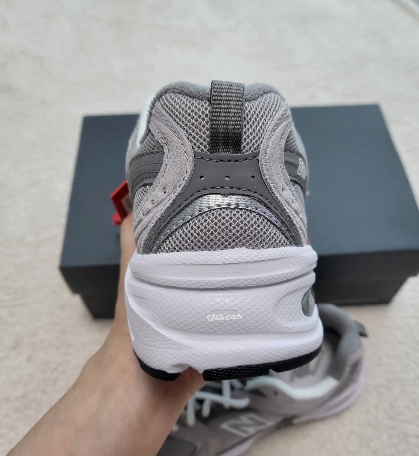 New Balance MR530 UNISEX - Sneaker low - grey matter