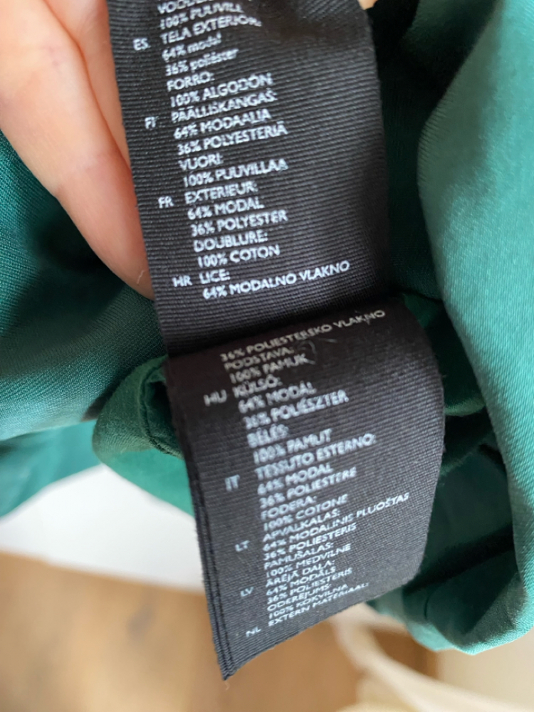 Cos Robe verte bouffante