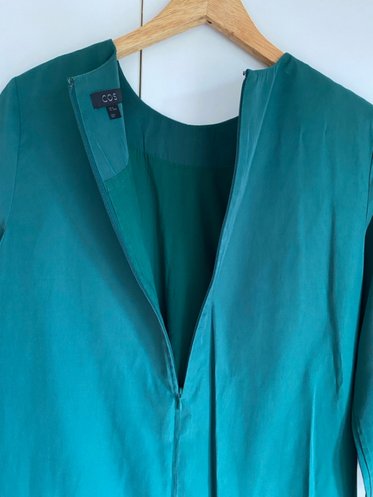 Cos Robe verte bouffante