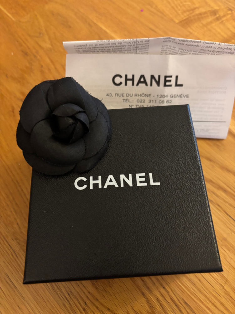 Chanel Camelia
