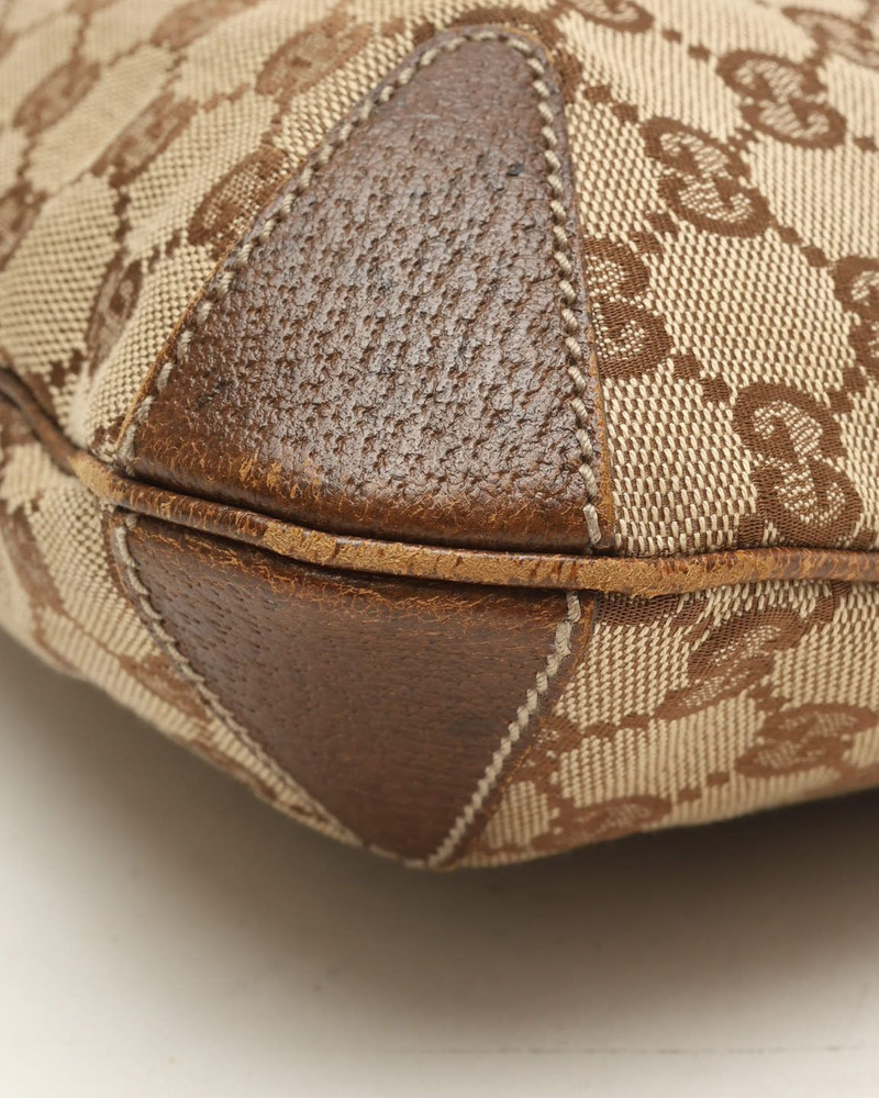 Gucci GG Horsebit Shoulder Bag