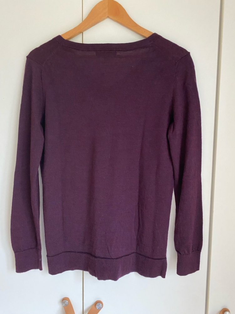 Banana Republic V-neck sweater