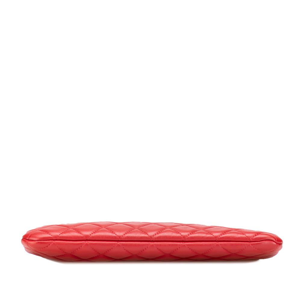 Chanel B Chanel Red Lambskin Leather Leather Medium Quilted Lambskin O Case Clutch Italy