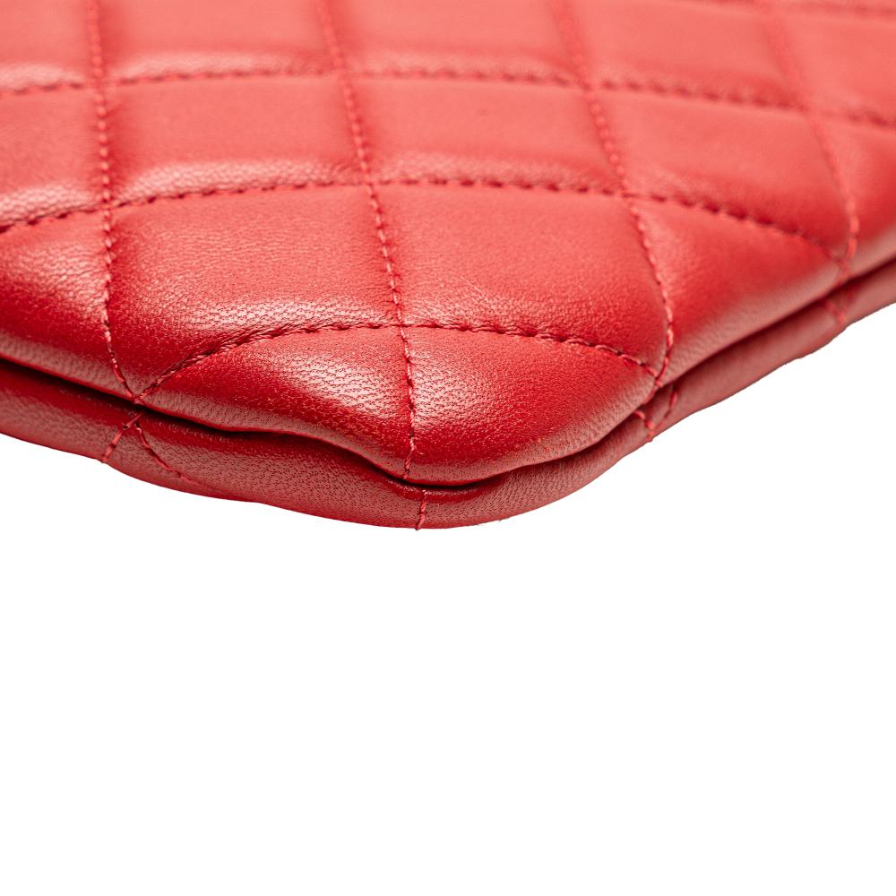 Chanel B Chanel Red Lambskin Leather Leather Medium Quilted Lambskin O Case Clutch Italy