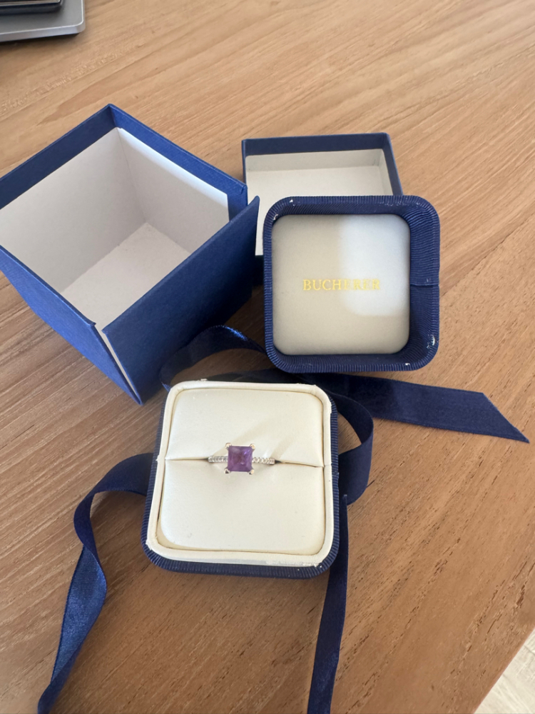 Bucherer Baque oder schwarz