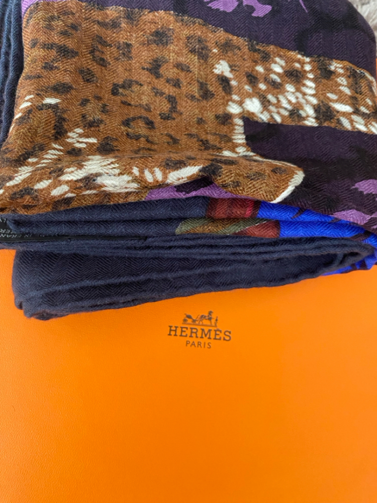 Hermès Châle tendresse féline