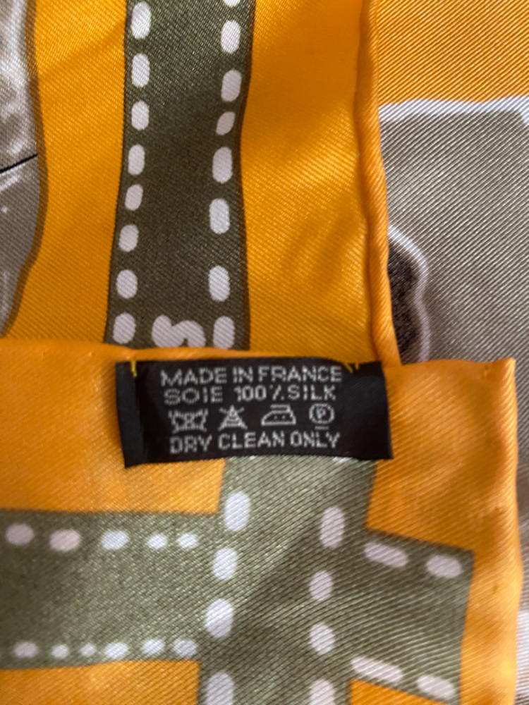 Hermès J’aime mon carré