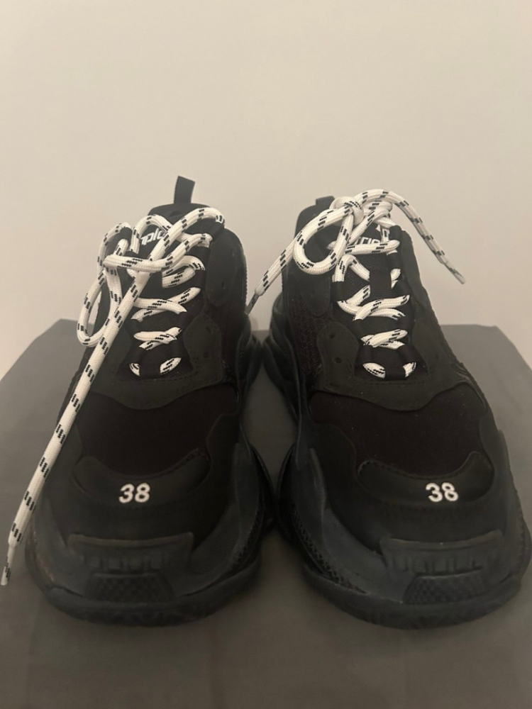Balenciaga Triple S