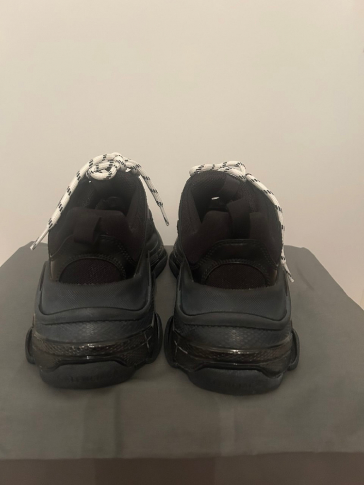 Balenciaga Triple S
