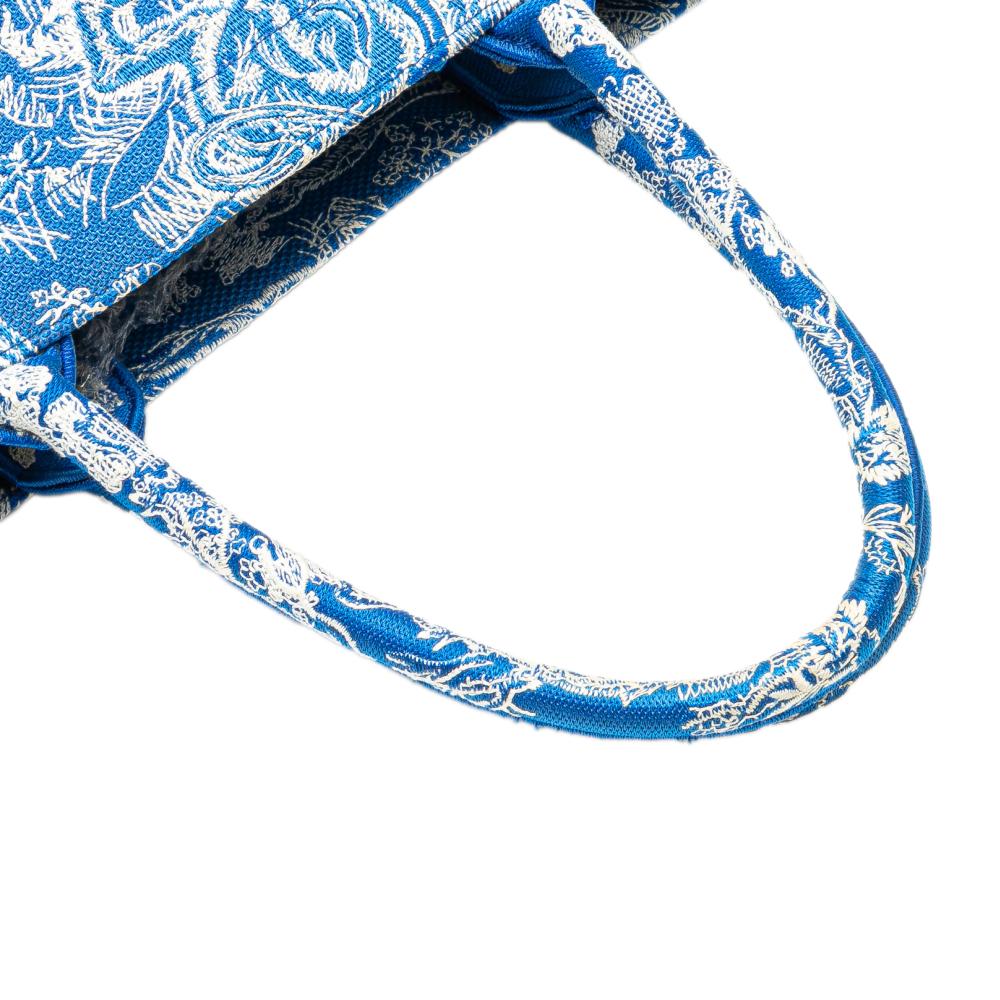 Christian Dior B Dior Blue Canvas Fabric Medium Embroidered Dioriviera Toile De Jouy Book Tote Italy