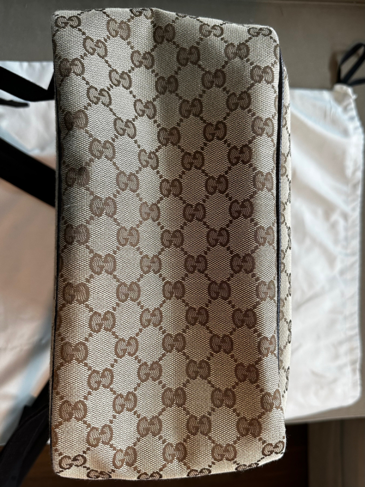 Gucci sac à dos rectangulaire avec poches intérieures
