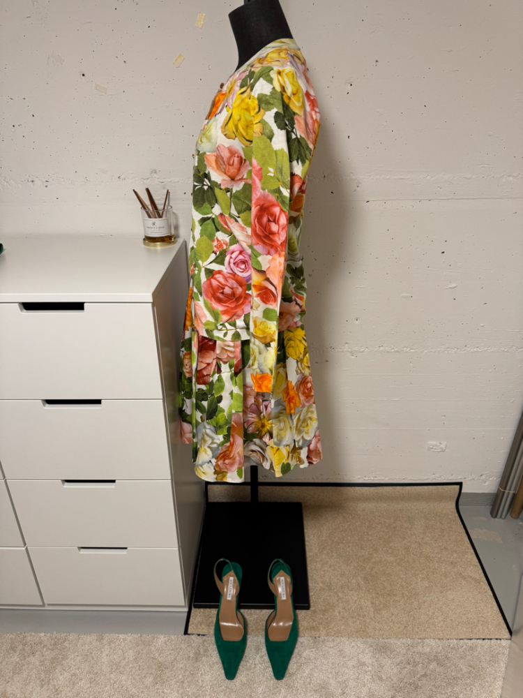 Blumarine Ensemble composé d'une jupe, d'un top sans manches et d'un cardigan