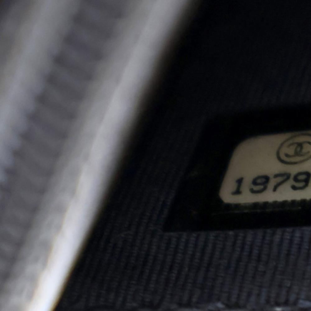 Chanel B Chanel Brown Dark Brown Calf Leather CC Quilted Shiny Crumpled skin Wallet on Chain Italy