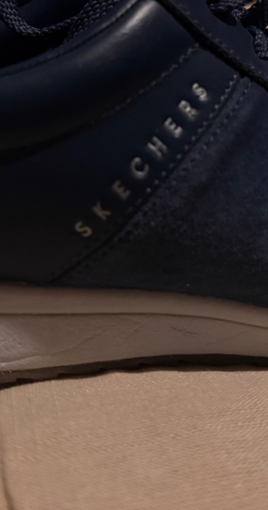 Sketchers Skechers Signature suede flat lace trainer cooled memory foam