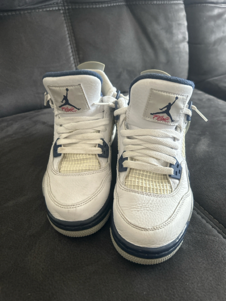 Air Jordan 4 RETRO