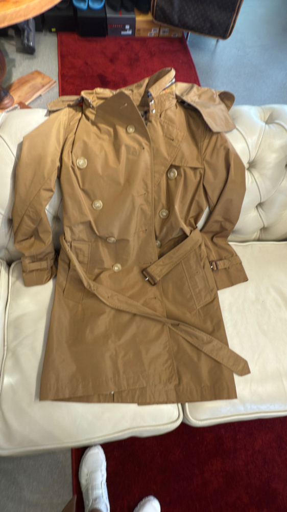 Burberry Trenci