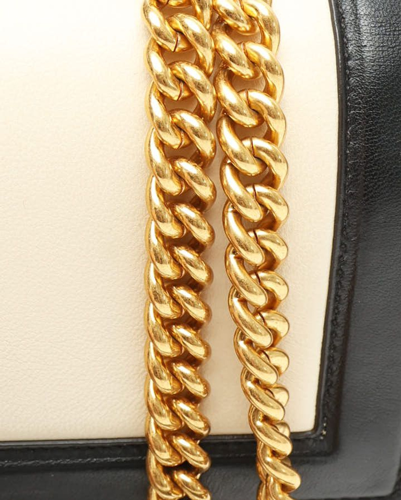 Fendi Medium Chain Baguette Bag
