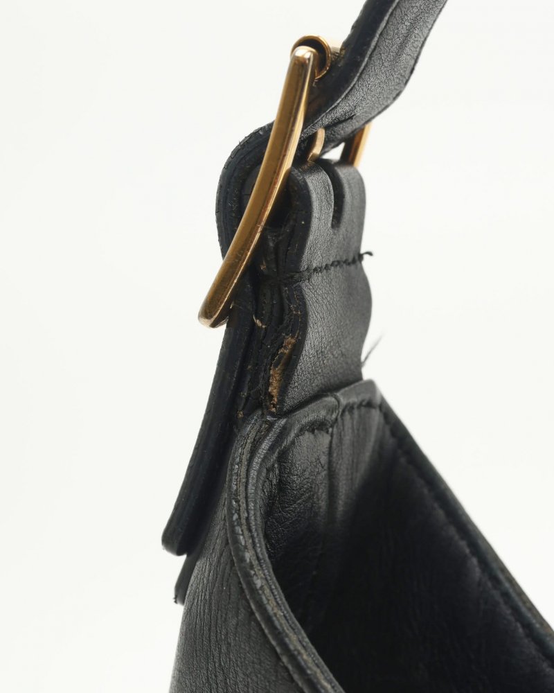 Saint Laurent Monogramme Medium Hobo Bag