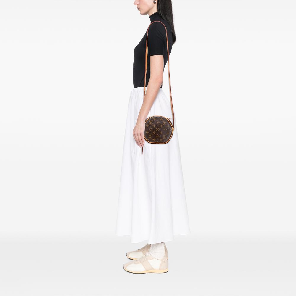 Louis Vuitton B Louis Vuitton Brown Monogram Canvas Canvas Monogram Boite Chapeau Souple PM Italy