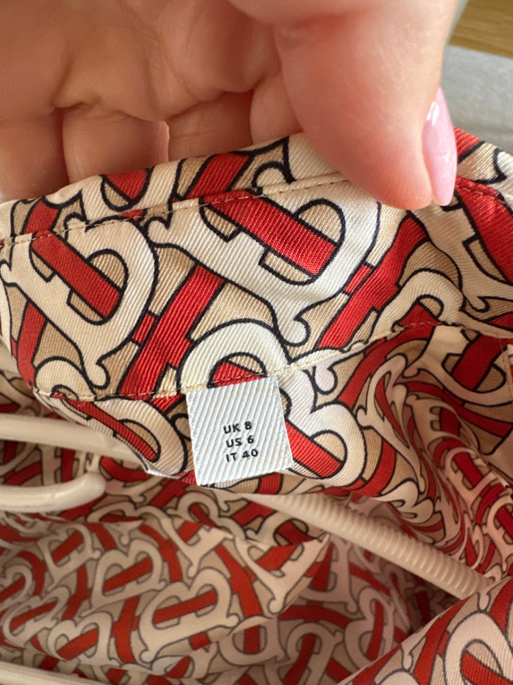 Burberry Seidenhemd mit Muster B