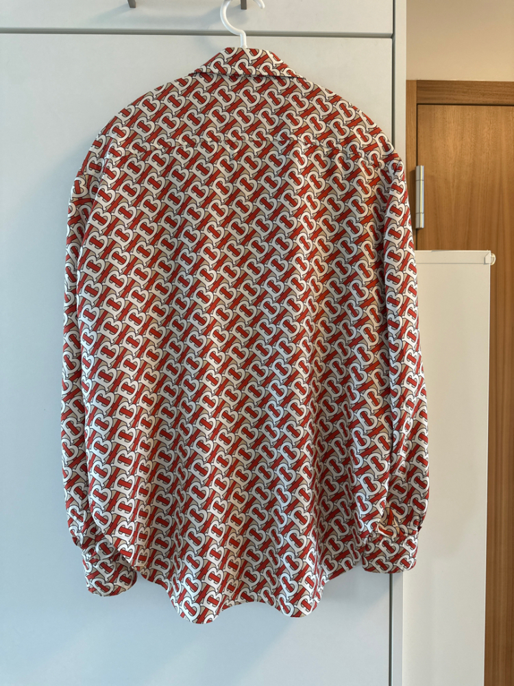 Burberry Seidenhemd mit Muster B
