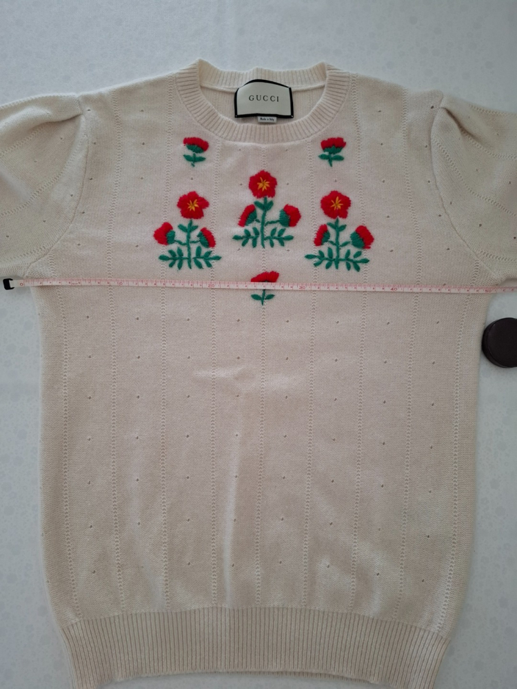Gucci Luxuriöser Pullover aus bestickter Wolle