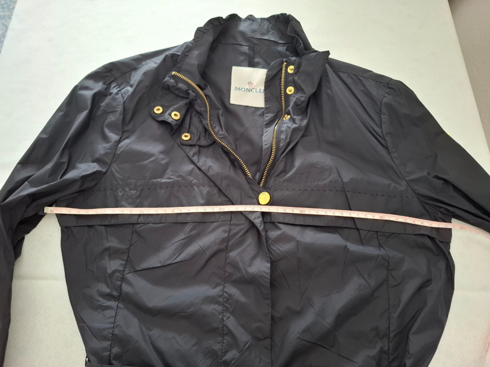 Moncler Veste longue et légère