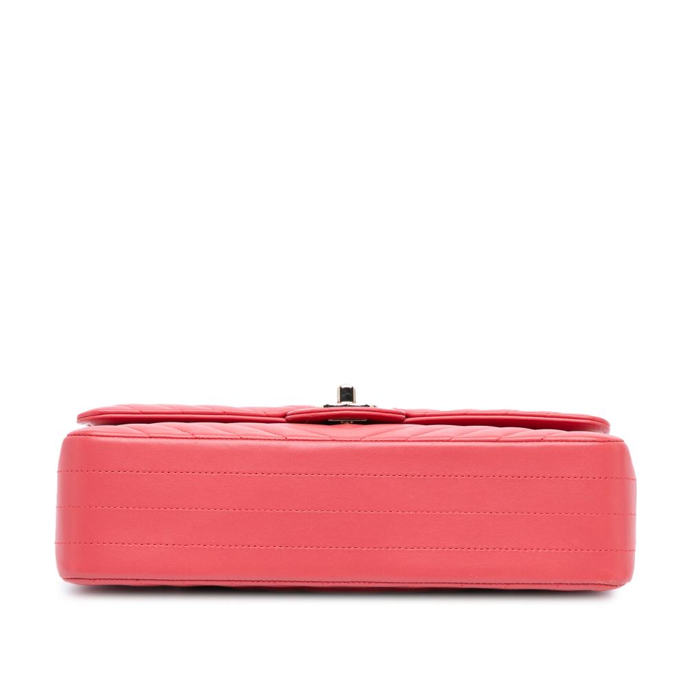 Chanel B Chanel Pink Blush Lambskin Leather Leather Medium Classic Chevron Lambskin Double Flap France