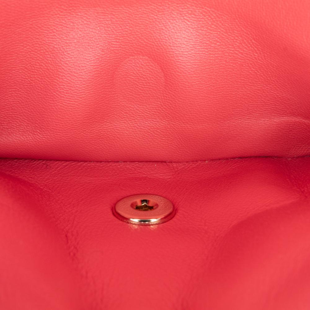 Chanel B Chanel Pink Blush Lambskin Leather Leather Medium Classic Chevron Lambskin Double Flap France