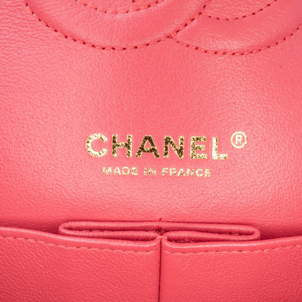Chanel B Chanel Pink Blush Lambskin Leather Leather Medium Classic Chevron Lambskin Double Flap France