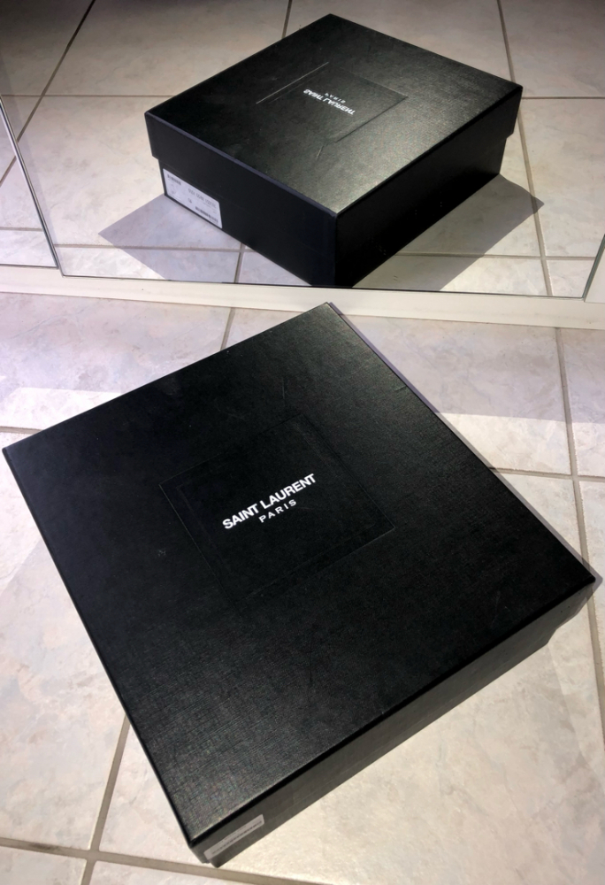 Saint Laurent Bottines en cuir verni 90