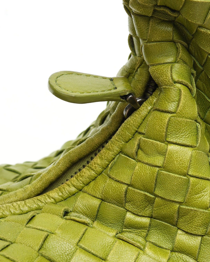 Bottega Veneta Medium Intrecciato Hobo Bag