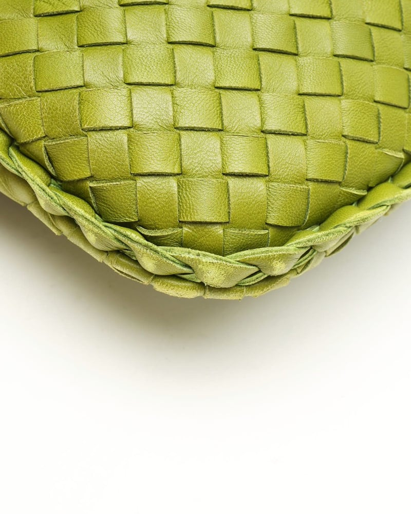 Bottega Veneta Medium Intrecciato Hobo Bag
