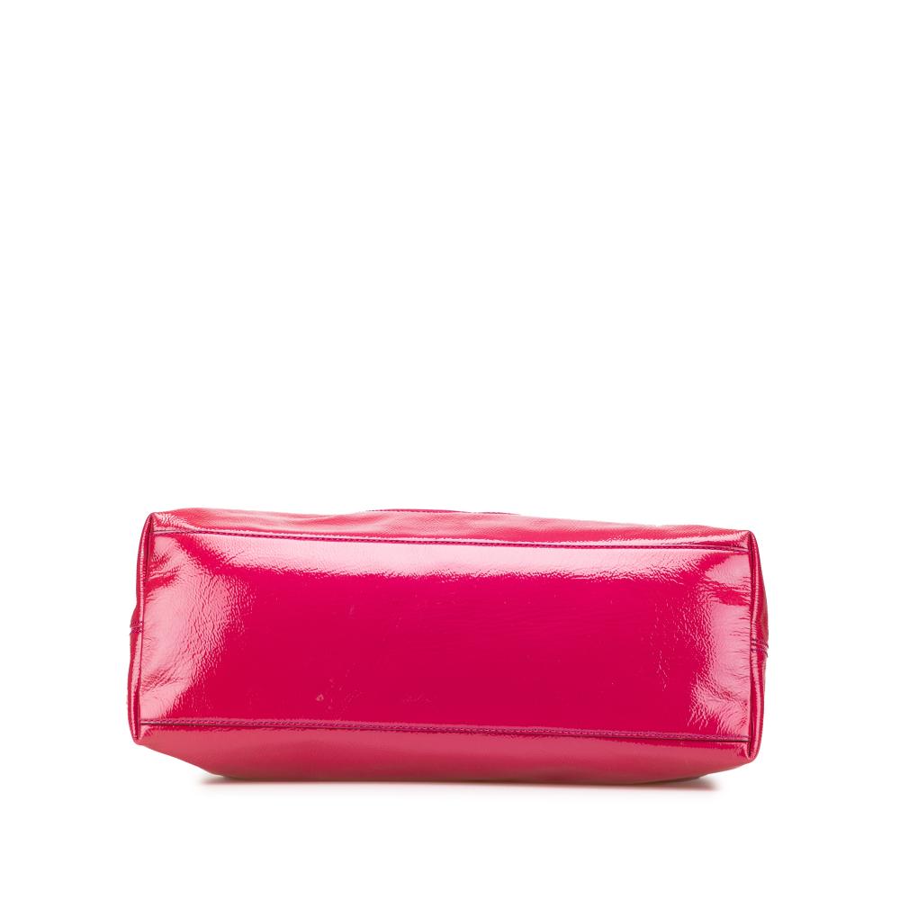 Gucci AB Gucci Pink Dark Pink Patent Leather Leather Medium Patent Soho Chain Tote Italy