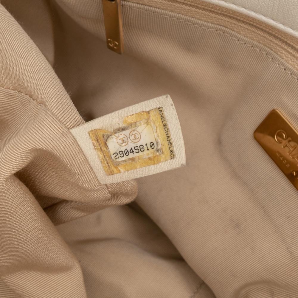 Chanel B Chanel White Off White Lambskin Leather Leather Maxi Lambskin 19 Flap Italy