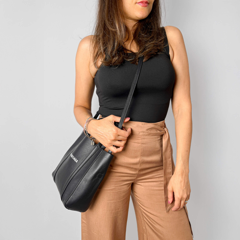 Balenciaga Everyday XXS Leather Tote Crossbody Black