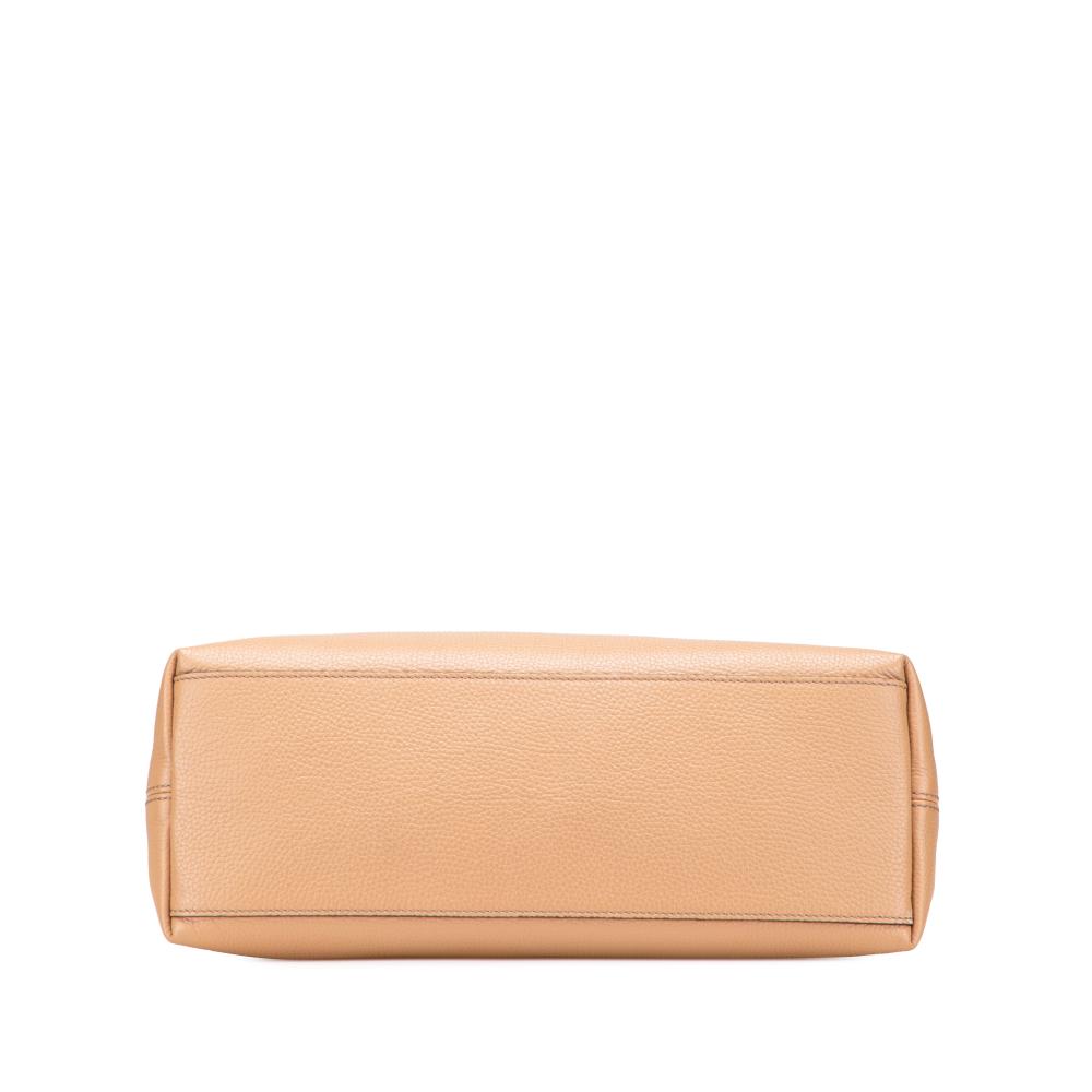 Gucci AB Gucci Brown Nude Calf Leather Medium Soho Chain Tote Italy