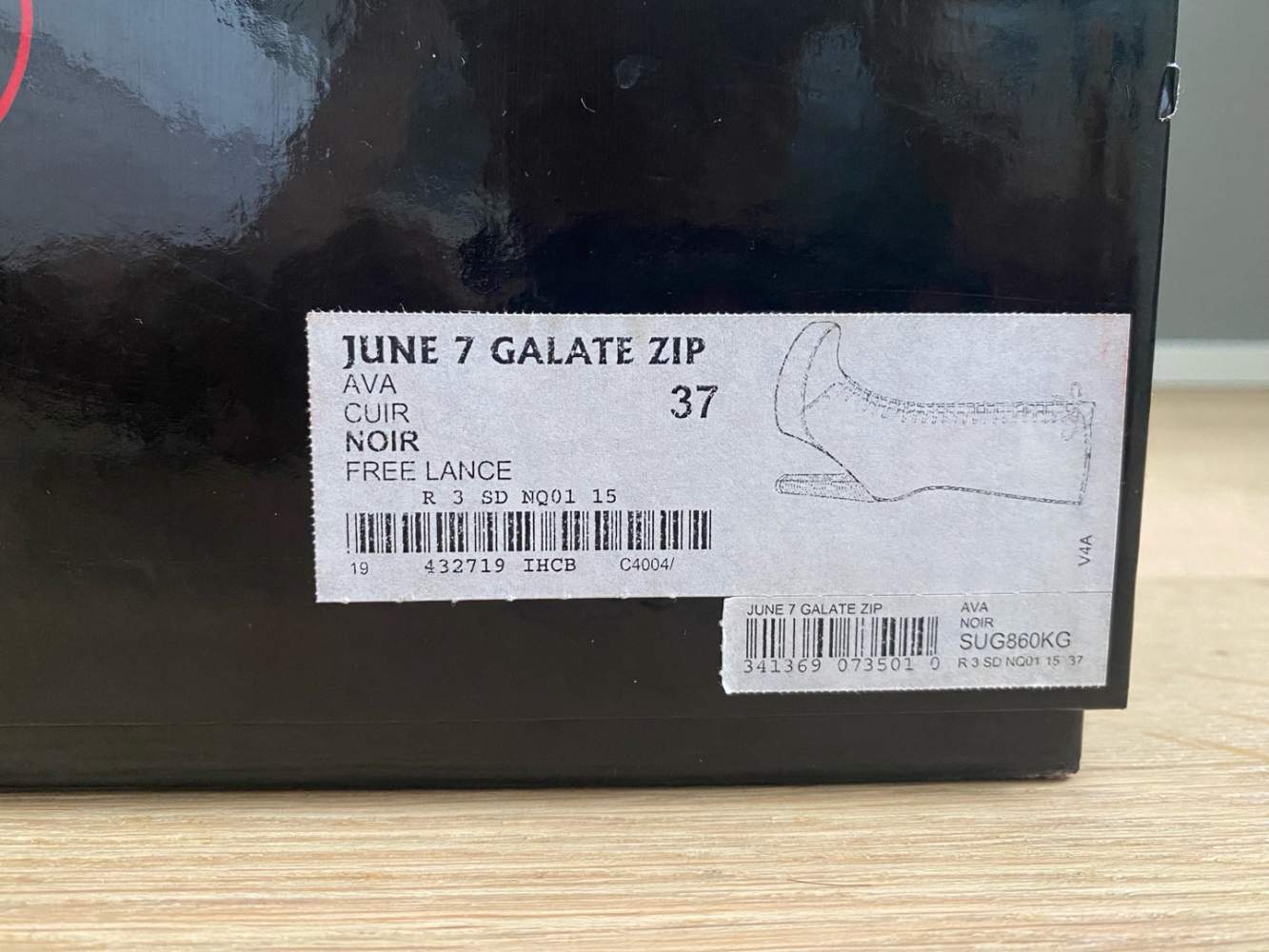 Free Lance Stiefel mit Schnürsenkeln und Absätzen