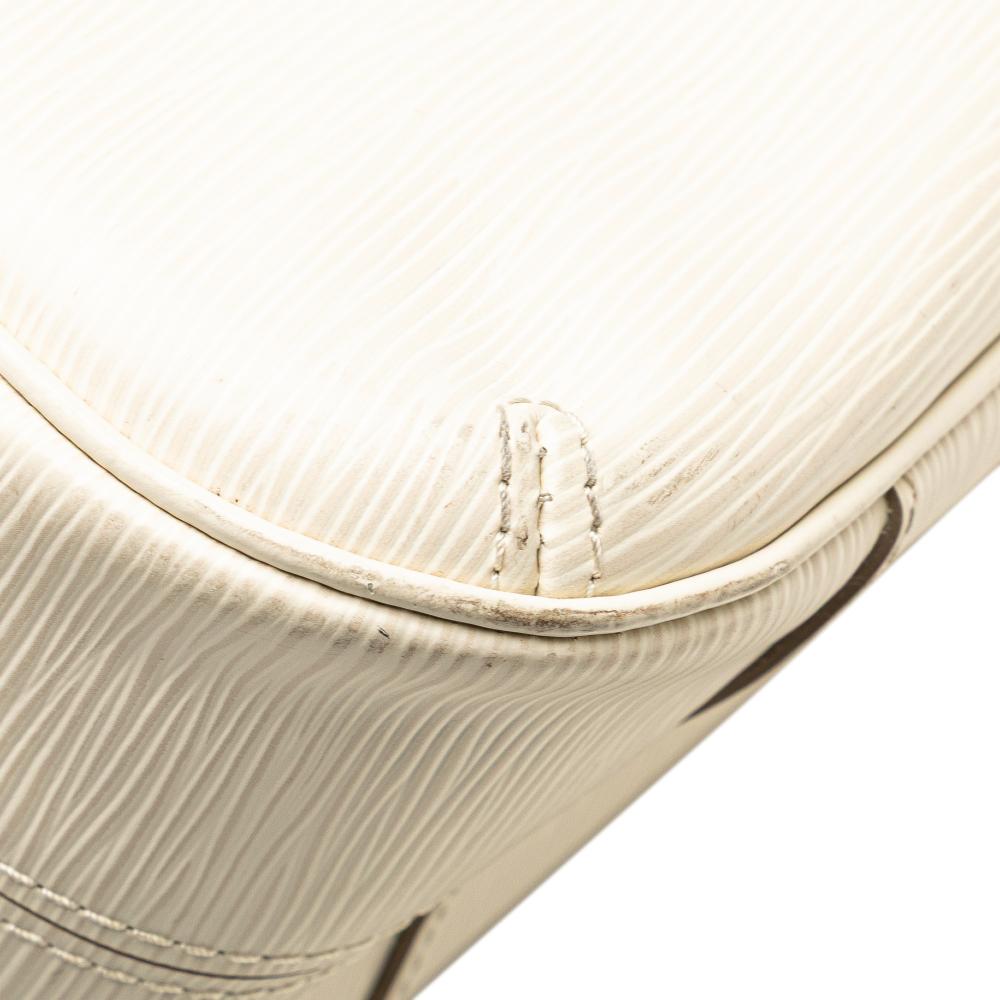 Louis Vuitton B Louis Vuitton White Epi Leather Leather Epi Turenne PM France