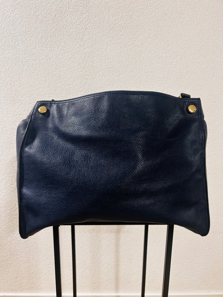 Seventy Hand- oder Schultertasche