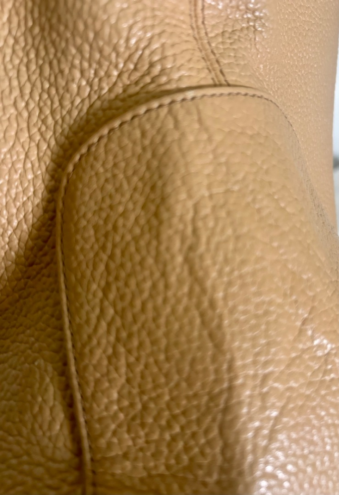 Aigner Hand- oder Schultertasche