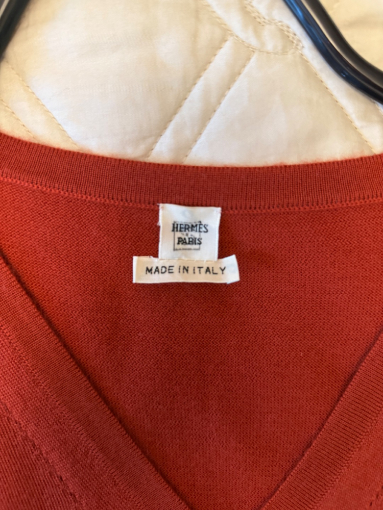 Hermès Ärmelloses Top aus Kaschmir in Ziegelsteinfarbe