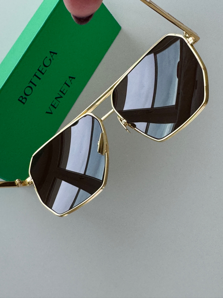 Bottega Veneta Aviateur