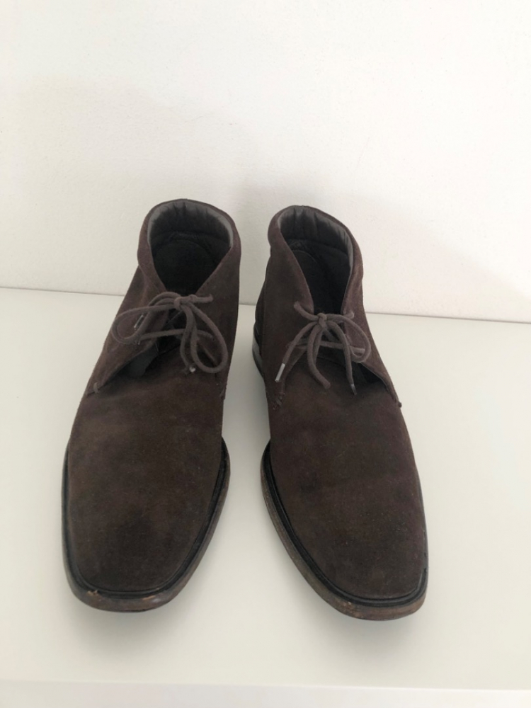 Tod's Desert Boots in Suede