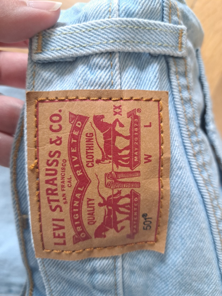 Levi's 501 hellblau