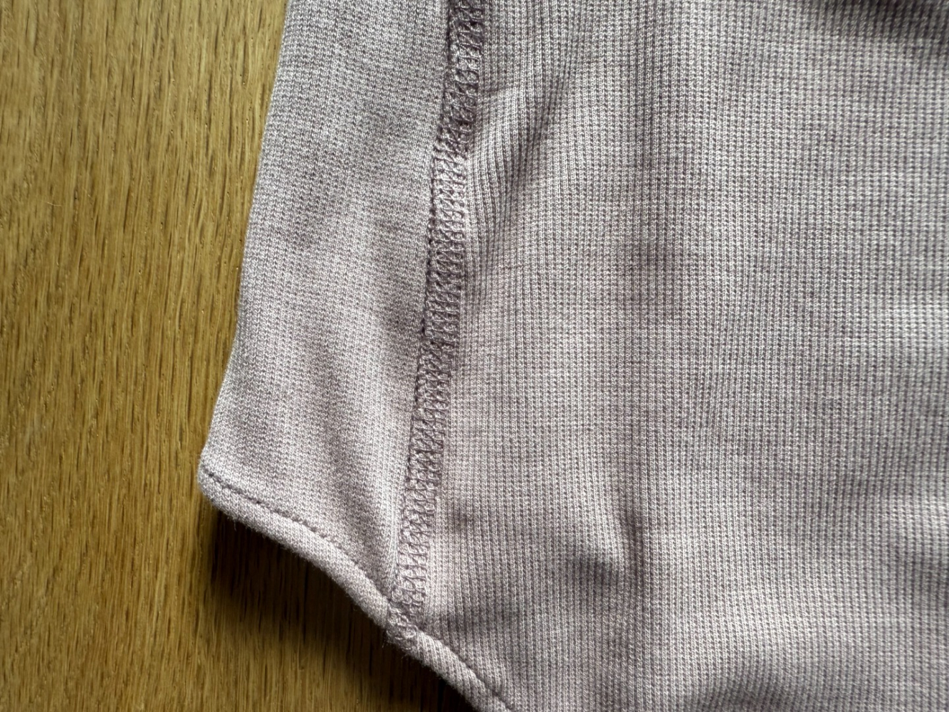 Tibi Tank-Bodysuit mit offenem Rücken und Racerback!