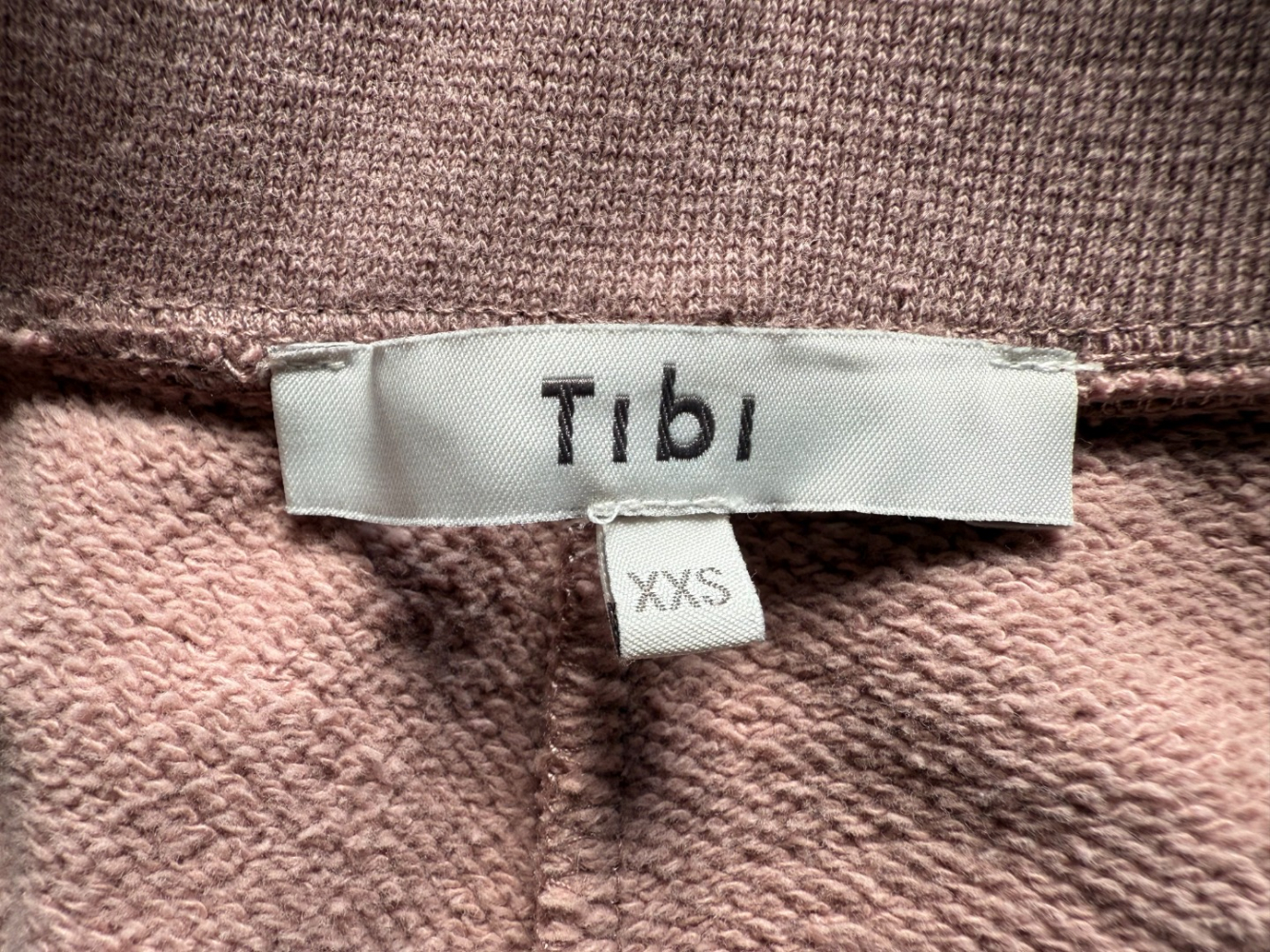 Tibi Des joggeurs élégants et élégantes !